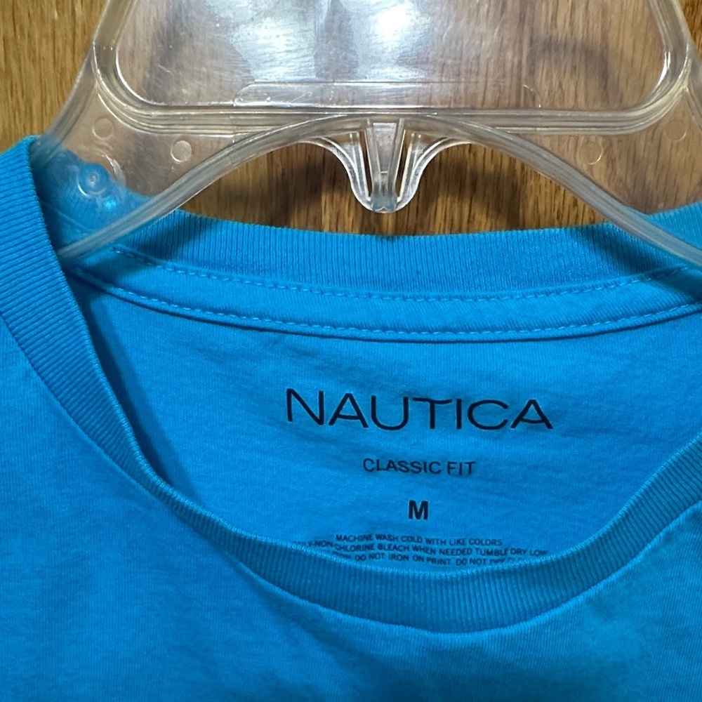K. Nautica Men's Vibrant Blue Short Sleeve Tee - Picture 2 of 5